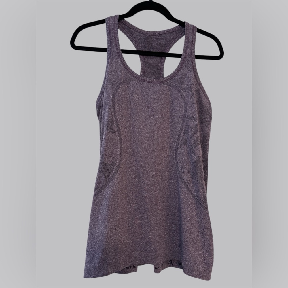 Preloved Women’s Lululemon purple size 8 workout tank